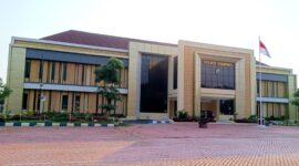 Gedung Mapolres Sumenep. Polri resmi meningkatkan status Polres Sumenep menjadi Polresta sebagai bagian dari penguatan organisasi dan peningkatan pelayanan kepolisian kepada masyarakat.